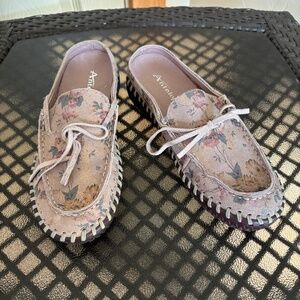 Antelope Geneva Slip On Mule Slide Floral Suede Shoes Size 37 US 6-6.5